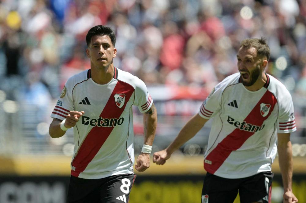 山西106-93广东 球员评价：4人满分，4人及格，1人低迷