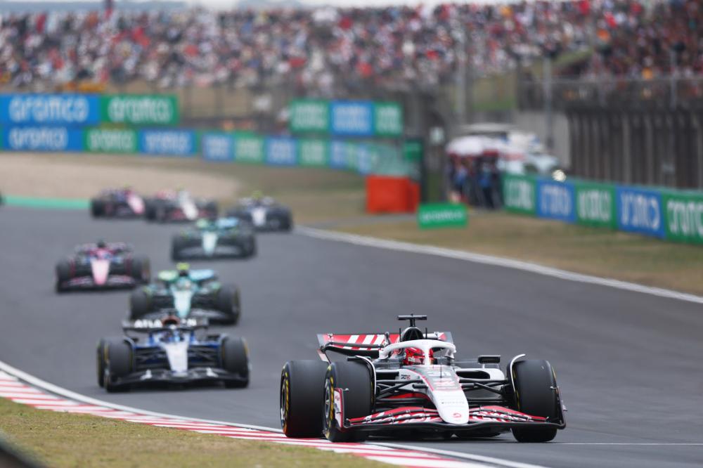 邮报：新主场用地估值存在分歧，曼联可能先买一部分土地开建